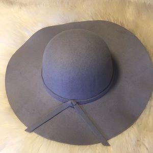 Grey felt hat